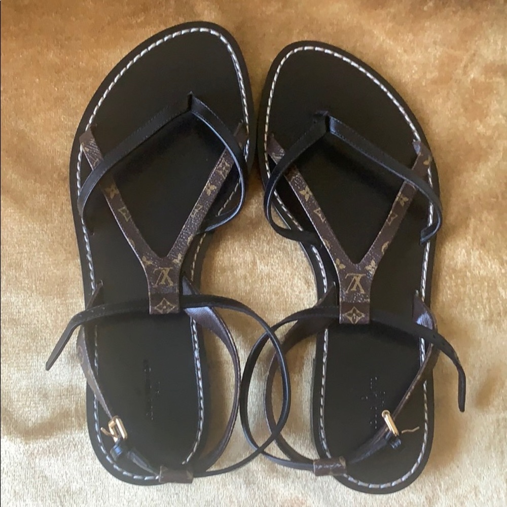 AUTH LV NEW SOLD OUT  Sandals size 39 1/2 US 9 1/2